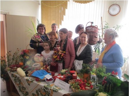 В ХОРОМАХ У БАРЫНИ-КАПУСТЫ