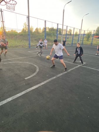 Любительская встреча по футболу
