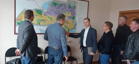 6 мая 2023 года министр транспорта и дорожного хозяйства Иркутской области Максим Александрович Лобанов с рабочим визитом посетил р.п.Железнодорожный